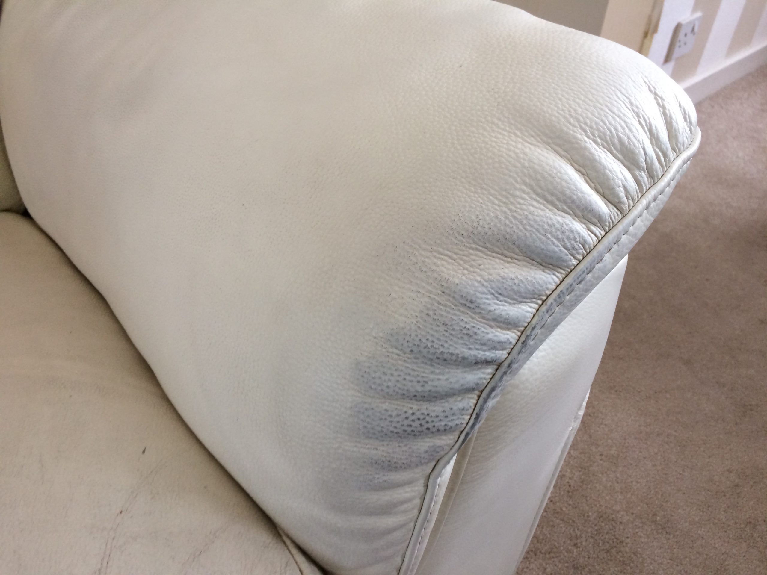 leather sofa repairs cost
