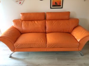 Read more about the article Leather Sofa Repairs Stepps