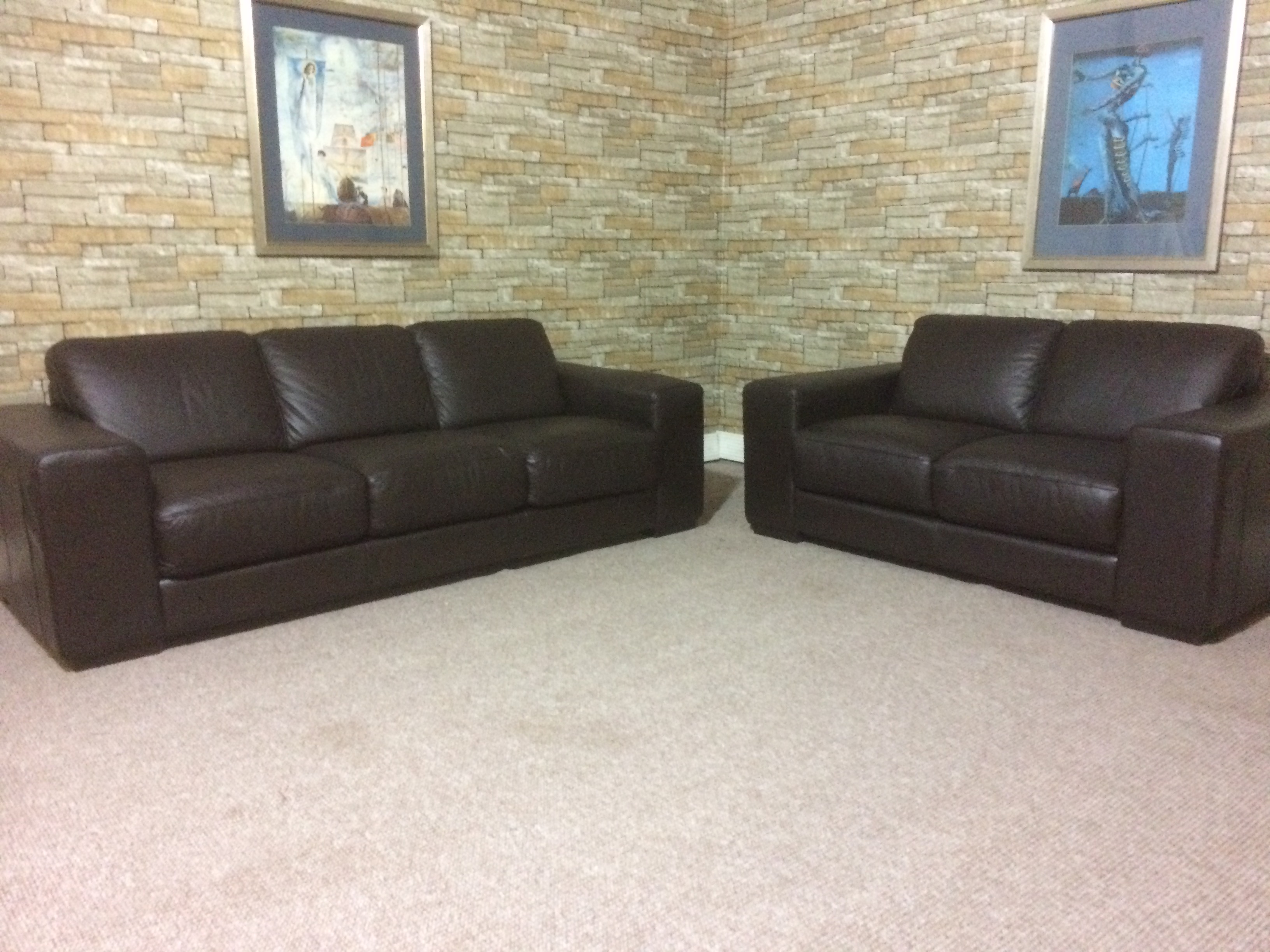 You are currently viewing Leather Sofa Repairs Falkirk